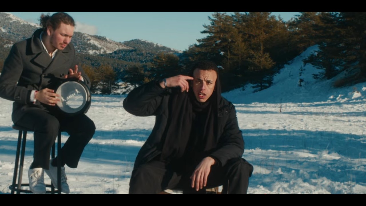 Zeyad Maher feat. Roja &ndash; بلاد بره (Belad Barrah) [Official Music Video]