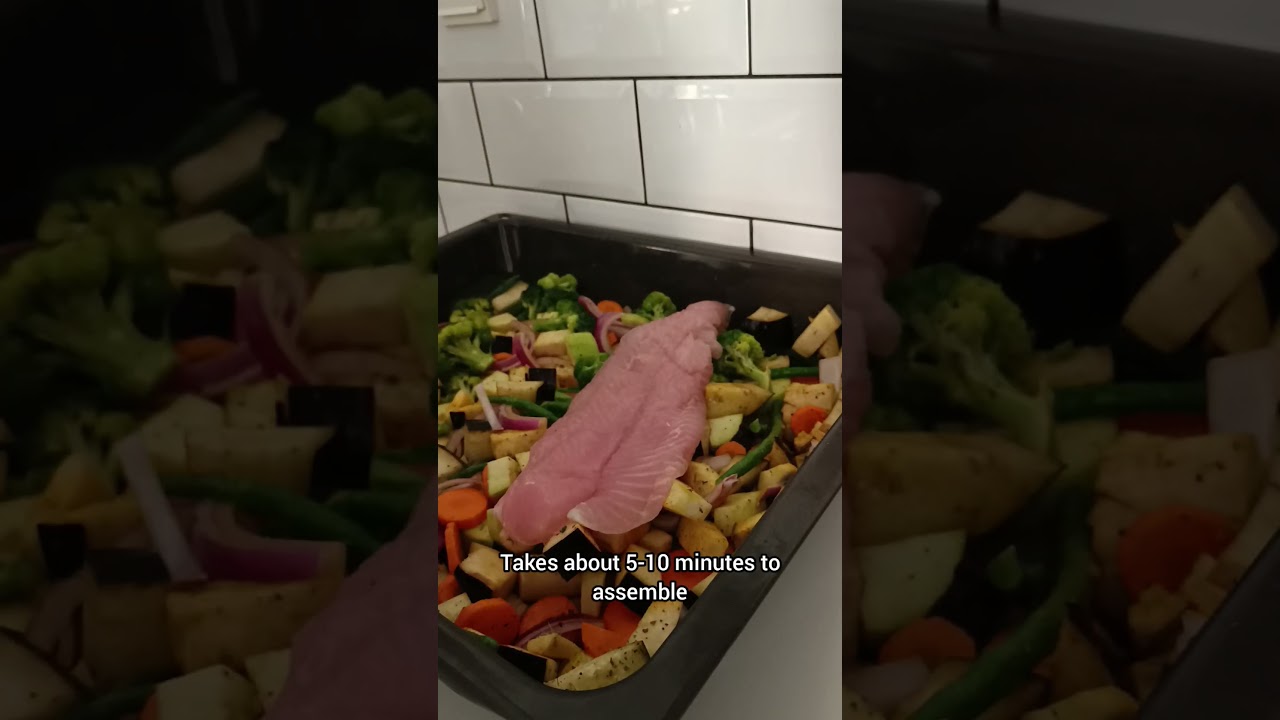 Sheet Pan Fish with Veggies #familymealplanning #familyfoodideas