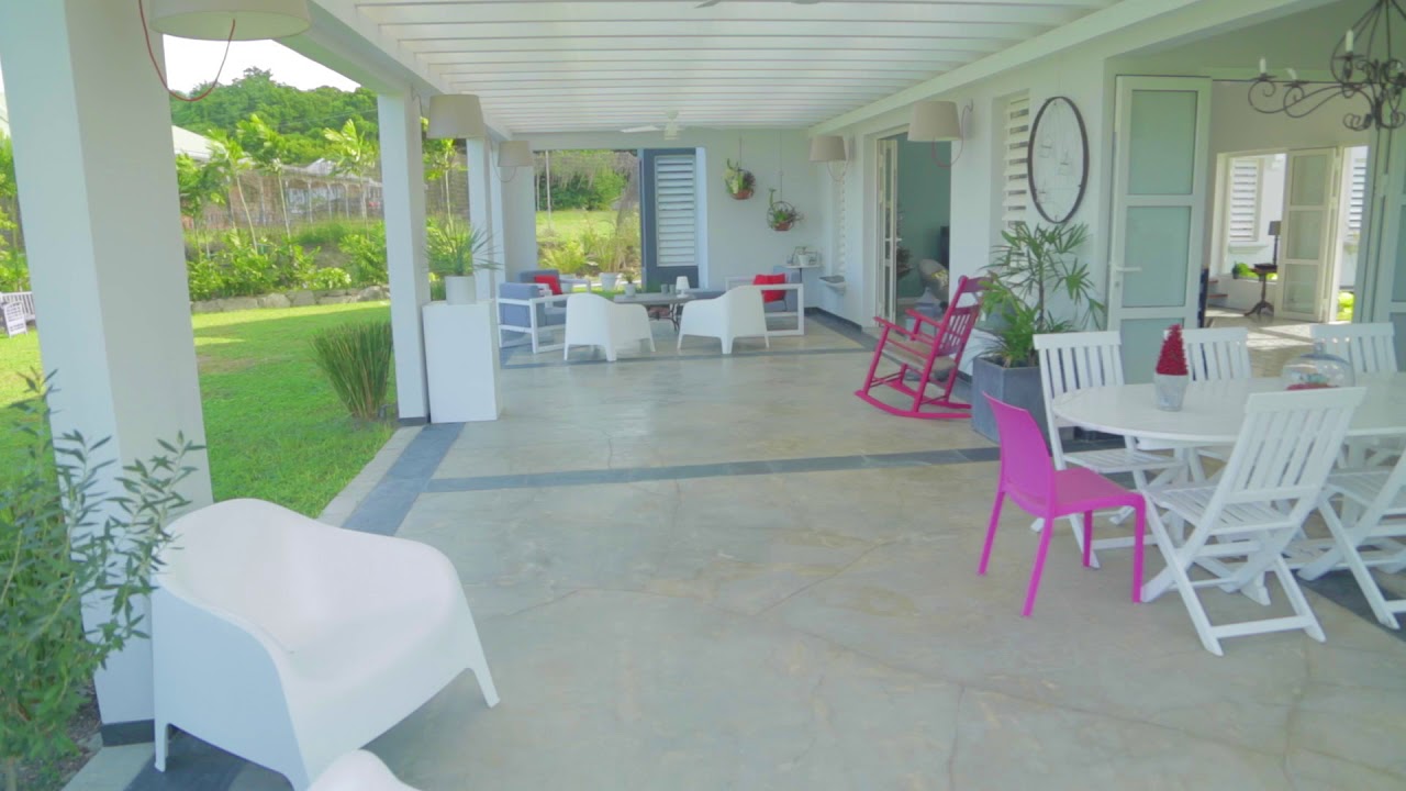 BEL KAY - La Maison de la prairie