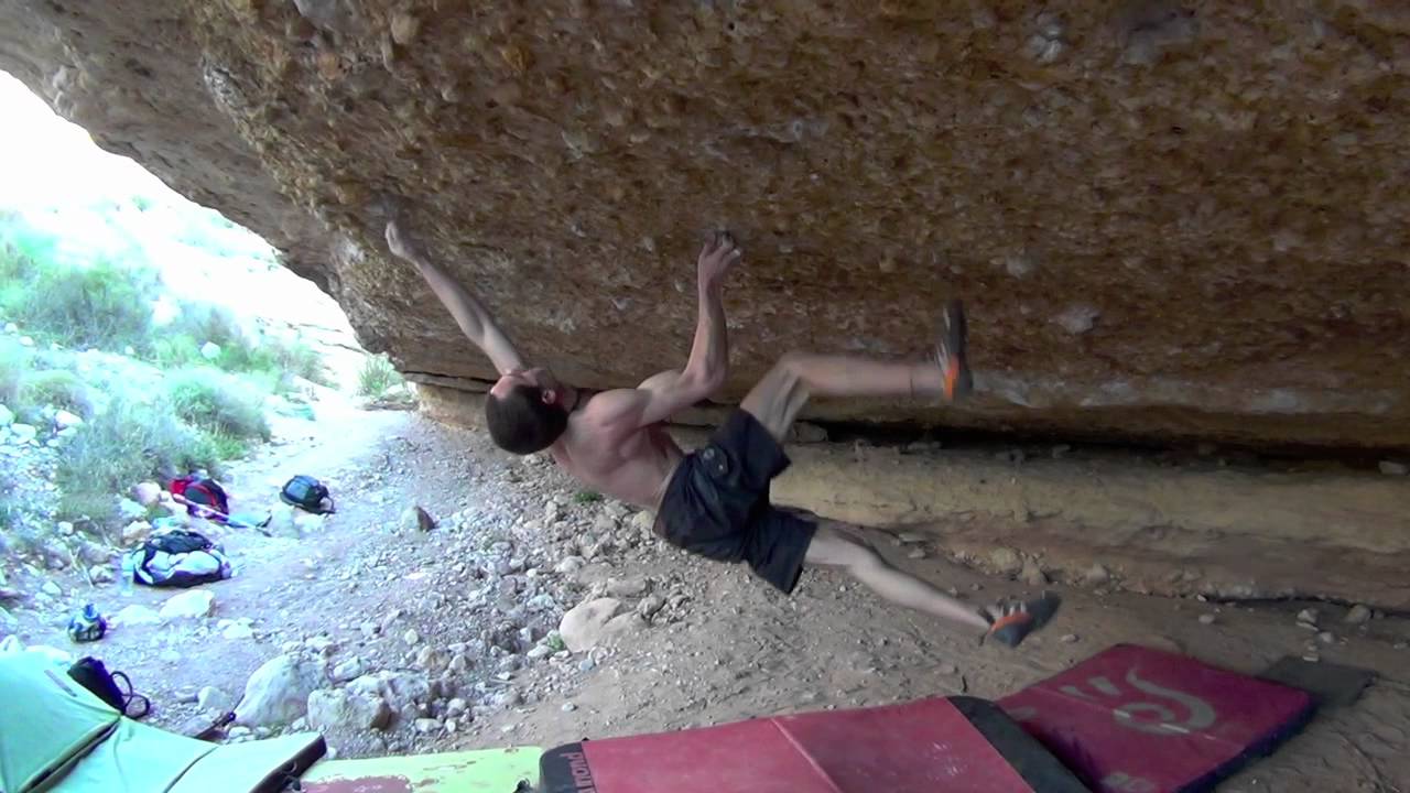 Nacho S&aacute;nchez. Insomnio 8C (FA).