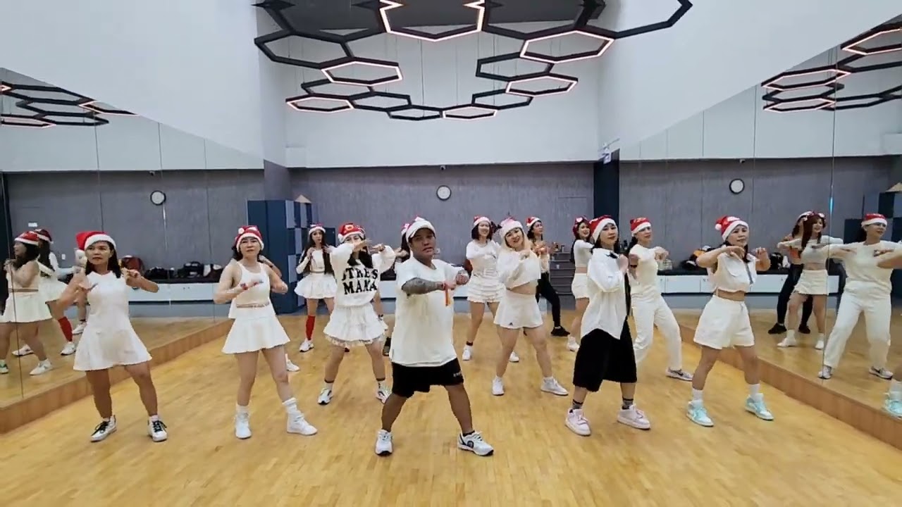 WRAP ME UP - JIMMY FALLON FT. MEGHAN TRAINOR