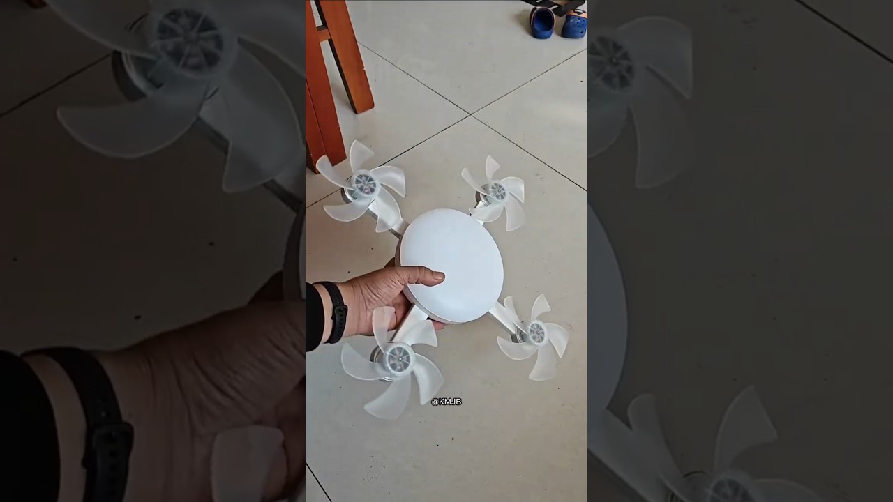 Light + Fan in one smart bulb! 💡❄️ #KMJB #FanLight