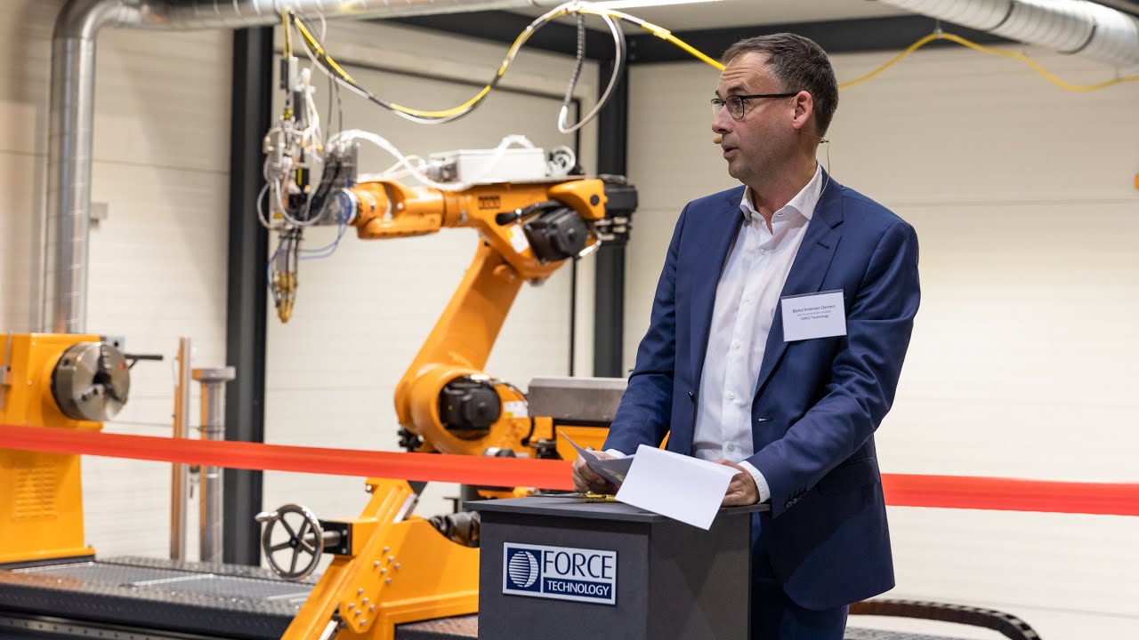 Nordens største metal 3D-printer blev indviet: ’Nu kan vi printe emner op til 1 ton’