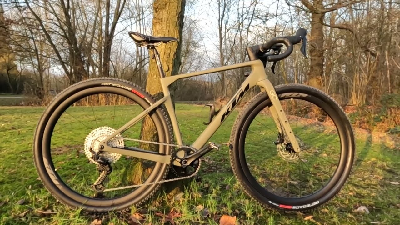 KTM Gravelator Elite 2026 - New Bike Day