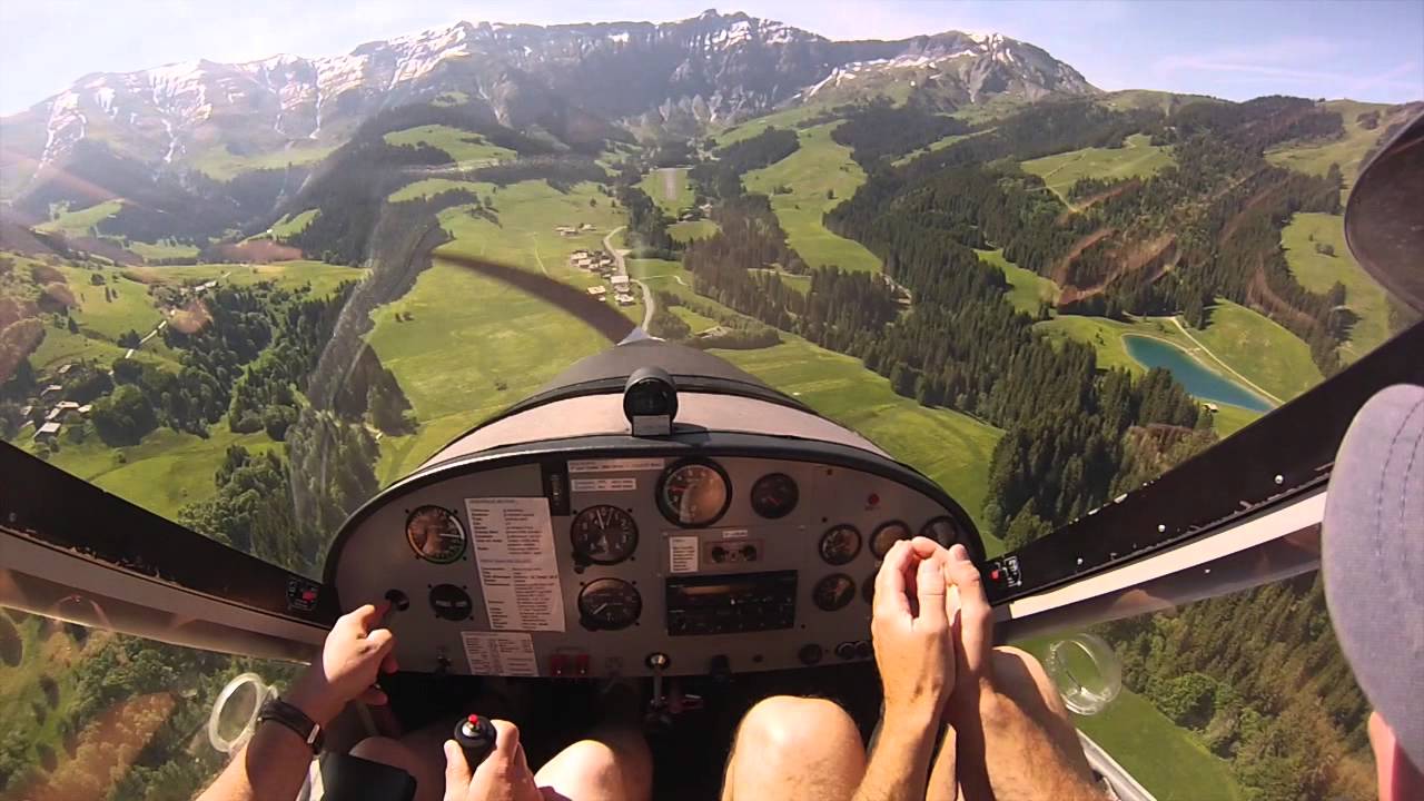 Tour de piste à l'altiport de Mégève