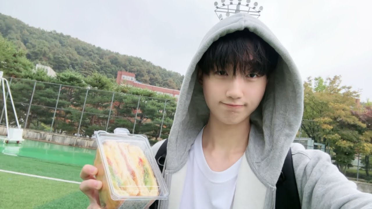 Когда в школе нет друзей, это как...