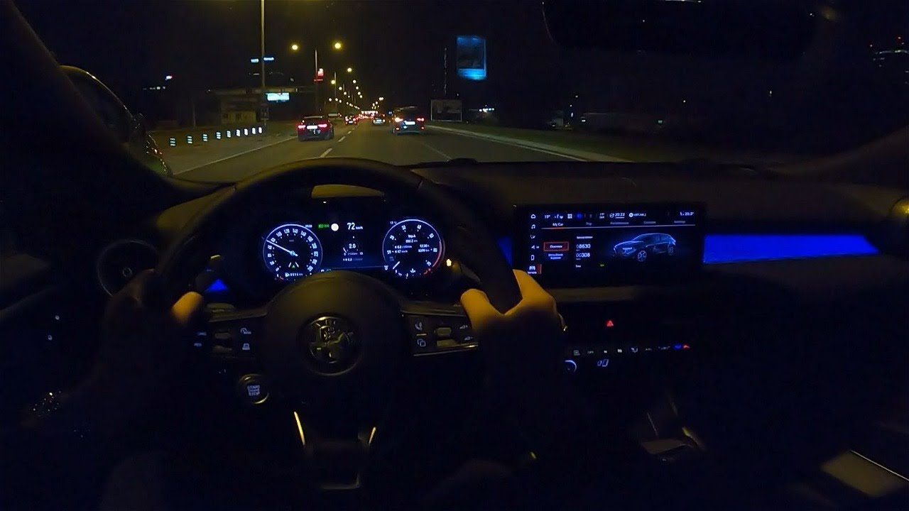2022 Alfa Romeo TONALE driving at NIGHT [1.5, 130 HP] POV Test ride (ambient light) #37 CARiNIK