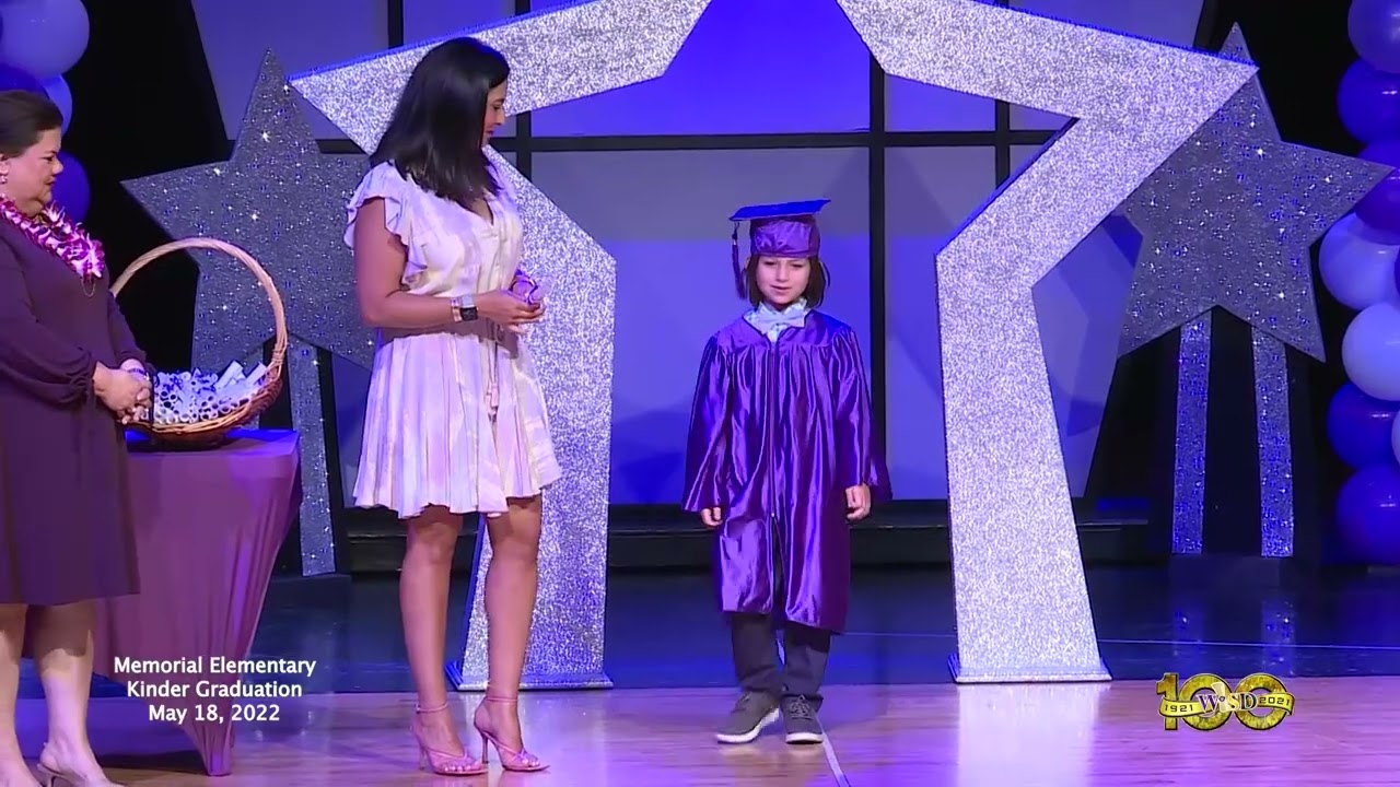 5/18/22 Memorial Elementary  Kinder Graduation