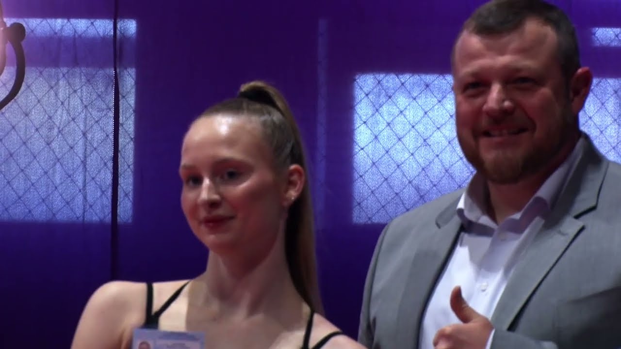 Показовий виступ Крістіни Кочубей 2009 Київ ДЮСШ №13 CRYSTAL CUP 2025