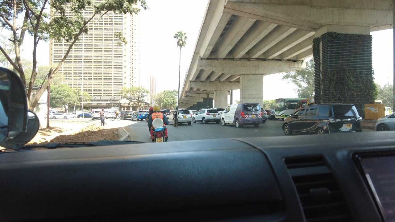 N'EST CE PAS QUE LA VILLE DE NAIROBI EST PROPRE // CAR RIDE