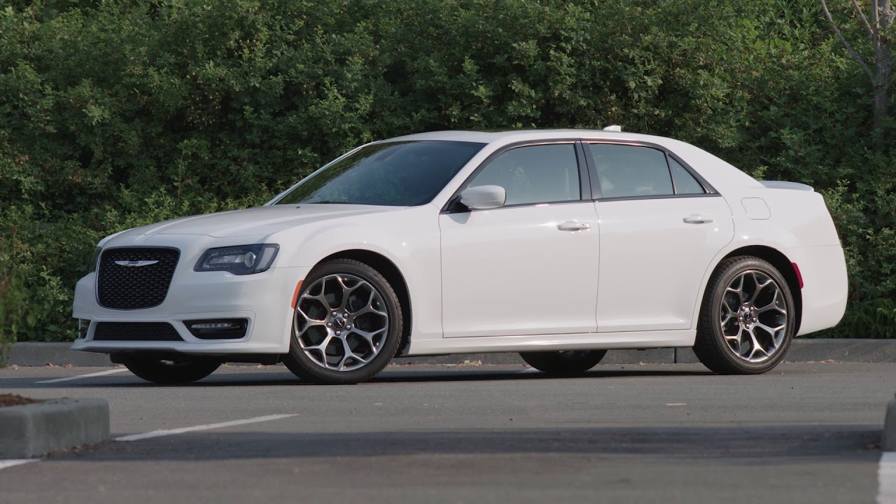 2017 Chrysler 300S V8 Review - AutoNation