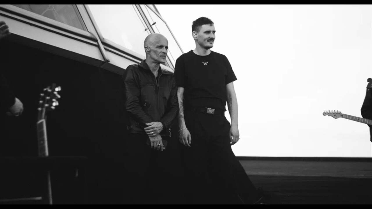Dla Ciebie - Dawid Podsiadło i Artur Rojek.  Emocje, kt&oacute;re trudno wyrazić słowami. COVER
