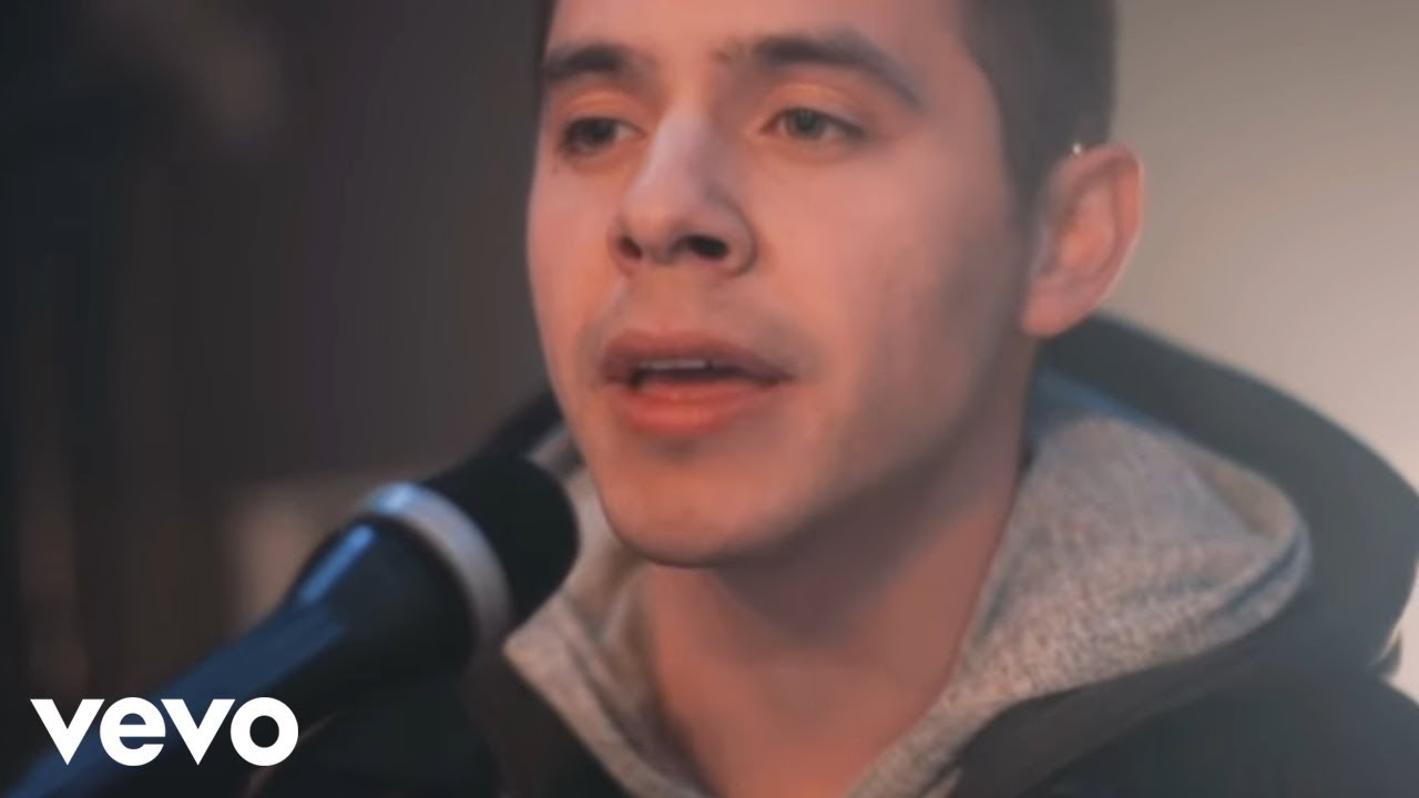 David Archuleta - Dios Muy Alegre Albergó