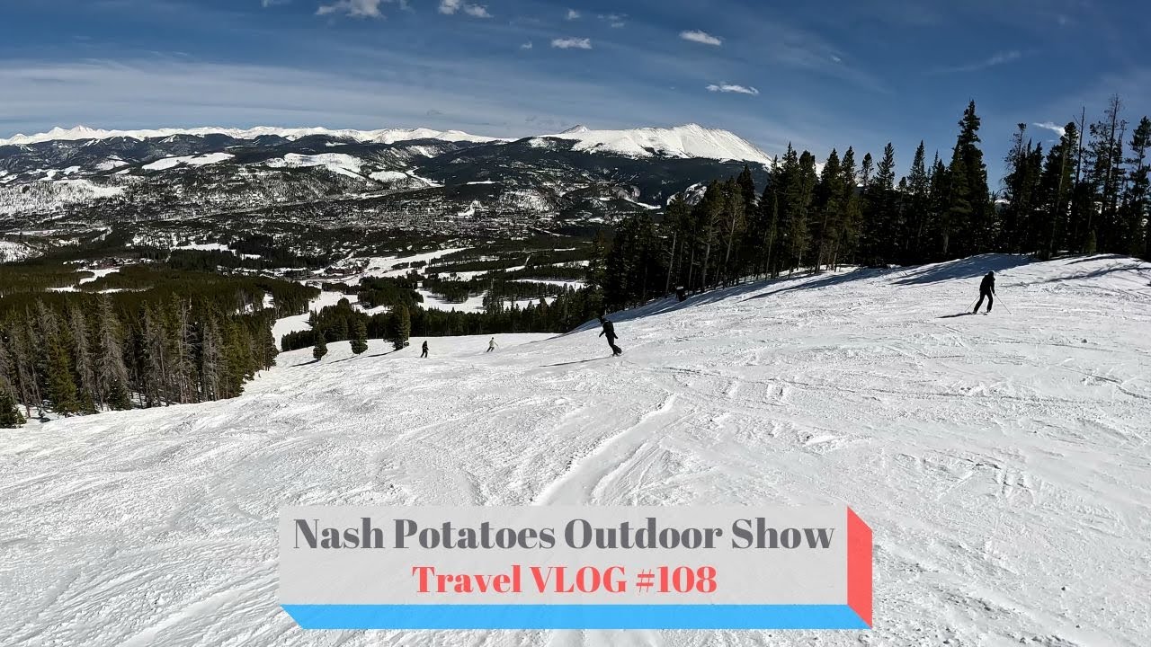 Skiing at Breckenridge Resort in Colorado - Peak 6