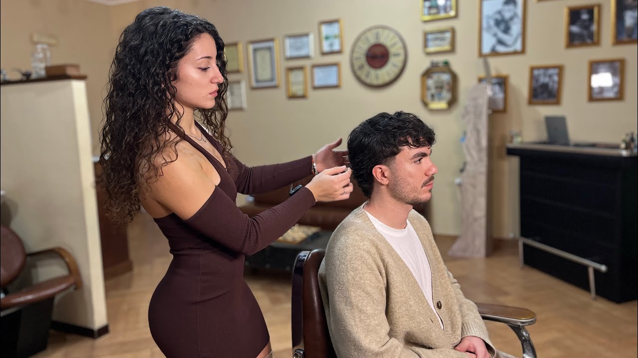 ASMR 💈IRIS BARBER LADY “PINTO”