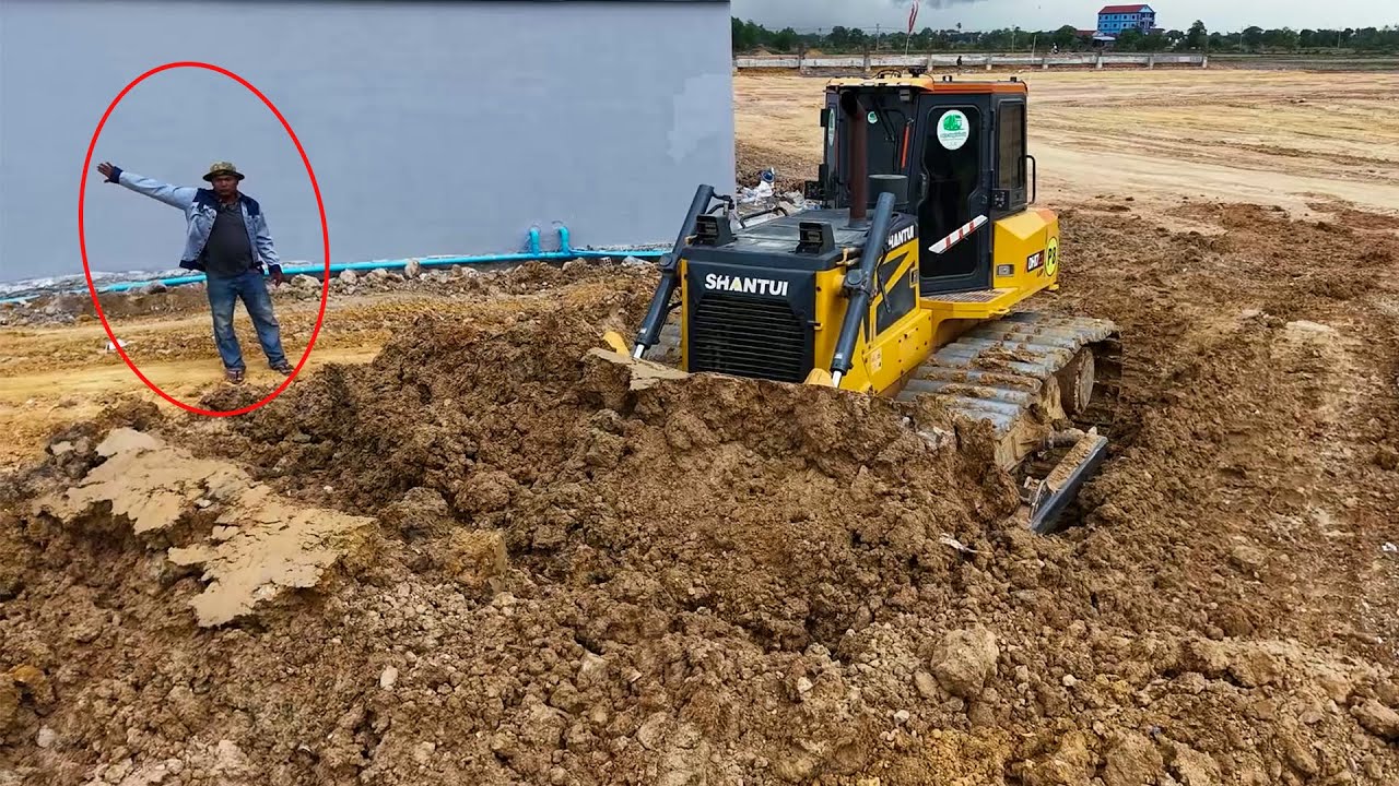 New Project Launch: Shantui Dozer Masters Slope Cutting & Landfilling with 25T Truck Team