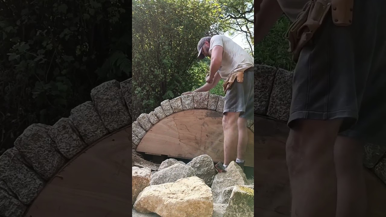 Preparing stone for stone arch #stonemasonry #stonewall #architecture #building