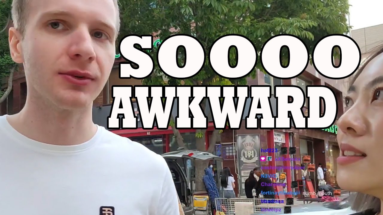 Shop owner asks if Jankos and Plumy are couple