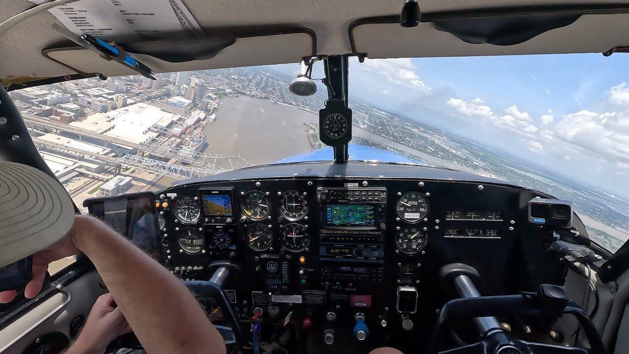 Flying 136 Miles Low & Slow Over the Mississippi River | Baton Rouge to Downtown New Orleans!