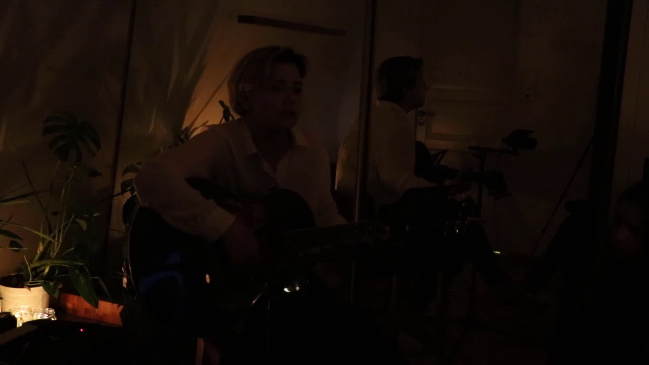 Triste menneska (Elise Johansen) - Kjøkkenjam