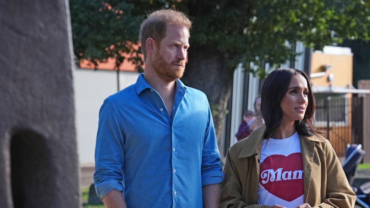 &lsquo;Wasn&rsquo;t warm and fuzzy&rsquo;: Meghan receives frosty reception during family reunion with the King