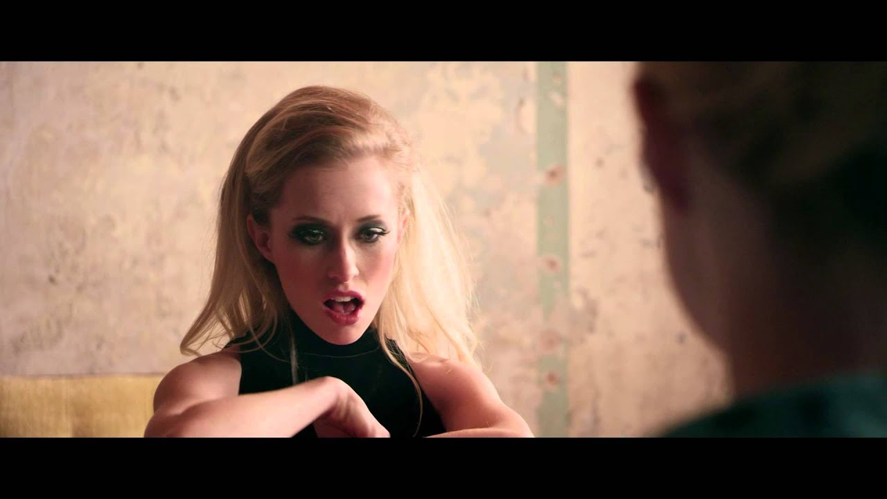 Alexis Grace - 