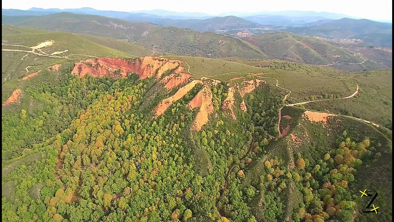 LA LEITOSA - Las otras Médulas - El Bierzo - León (A vista de dron...)
