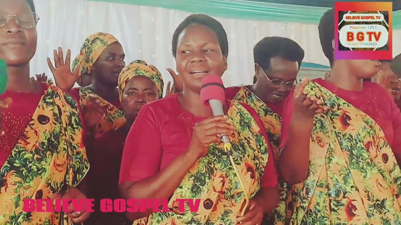 AKIRA AMASHIMWE Y'ABANA BAWE WAZIGÀMYE//NGUKO UKO CHORALE YA MBERE MUSAMA YAHIMBAJE UMWAKA MUSHASHA 
