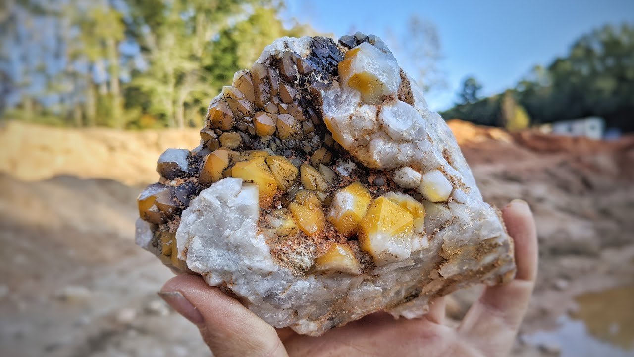 YOU Can Dig at Diamond Hill Mine Too! Digging for Quartz Crystal Points & Amethyst in South Carolina