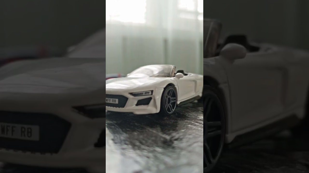 2019 Audi R8 Spyder 1/64 (Hot Wheels)