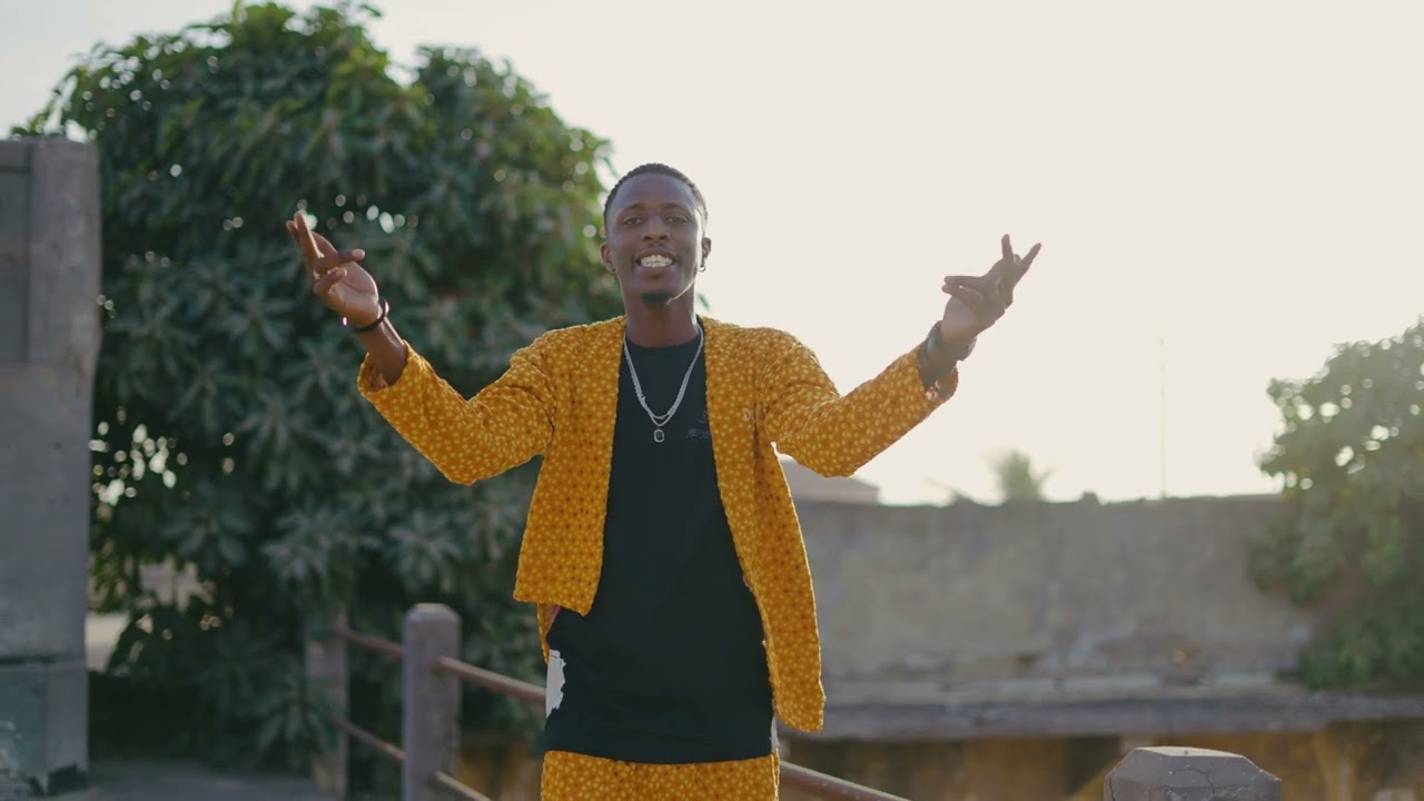 Dookapii - SNFS (Prod by LYRIIX BEAT ) - Official Video