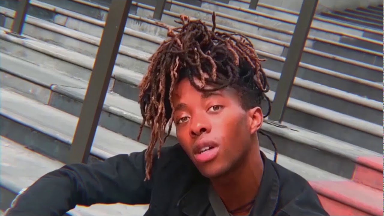 EJAAZ - DESIRE feat. Лилу (Official Music Video) prod. RUNOUTTASPACE