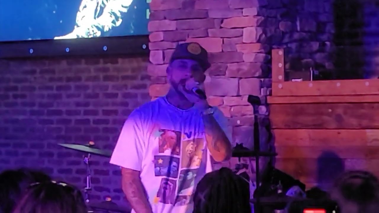 AJ McLean 