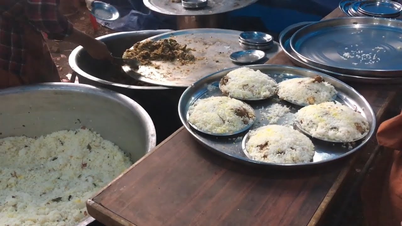 Kerala Marriage Feast: Vlog 1 | Wedding Eve Party | Village style Wedding Food |  Kannur