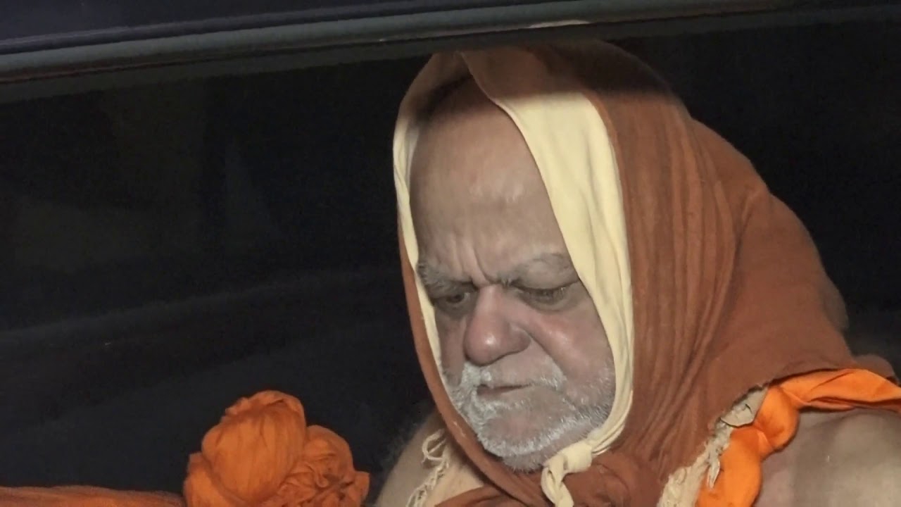 Puri shankaracharya shri 1008 Nishchalanand Saraswatiji in khandwa