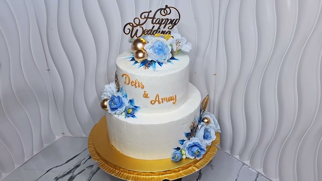 WEDDING CAKE BIRU ESTETIK