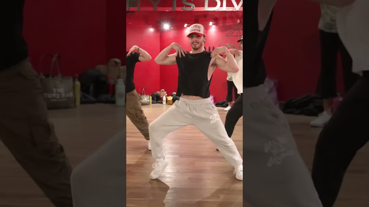 Josh Beauchamp crushing my choreography to HOUDINI - Dua Lipa  #dance #dualipahoudini