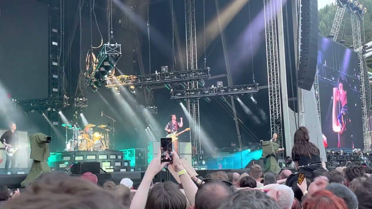 Green Day - Hitchin’ a Ride (live @ Hella Mega, Huddersfield) 25.06.22