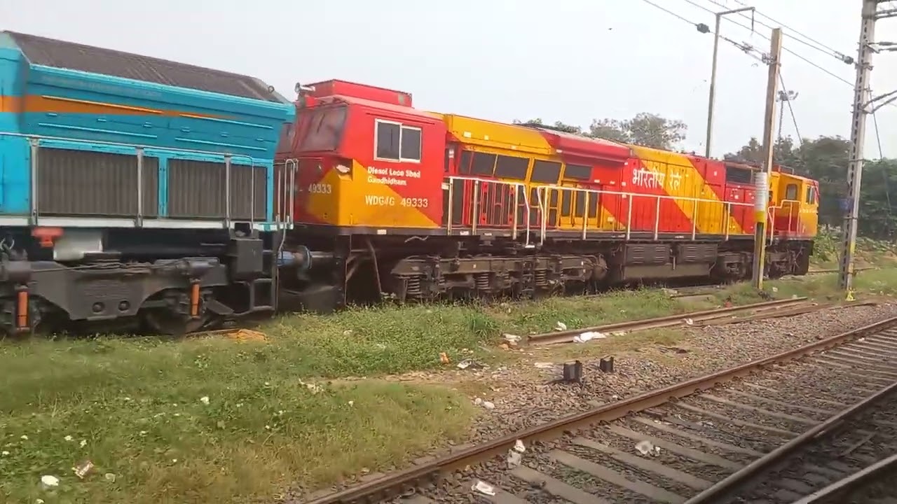 Railway journey Gaziabad to Delhi Junction 🚄#indian
