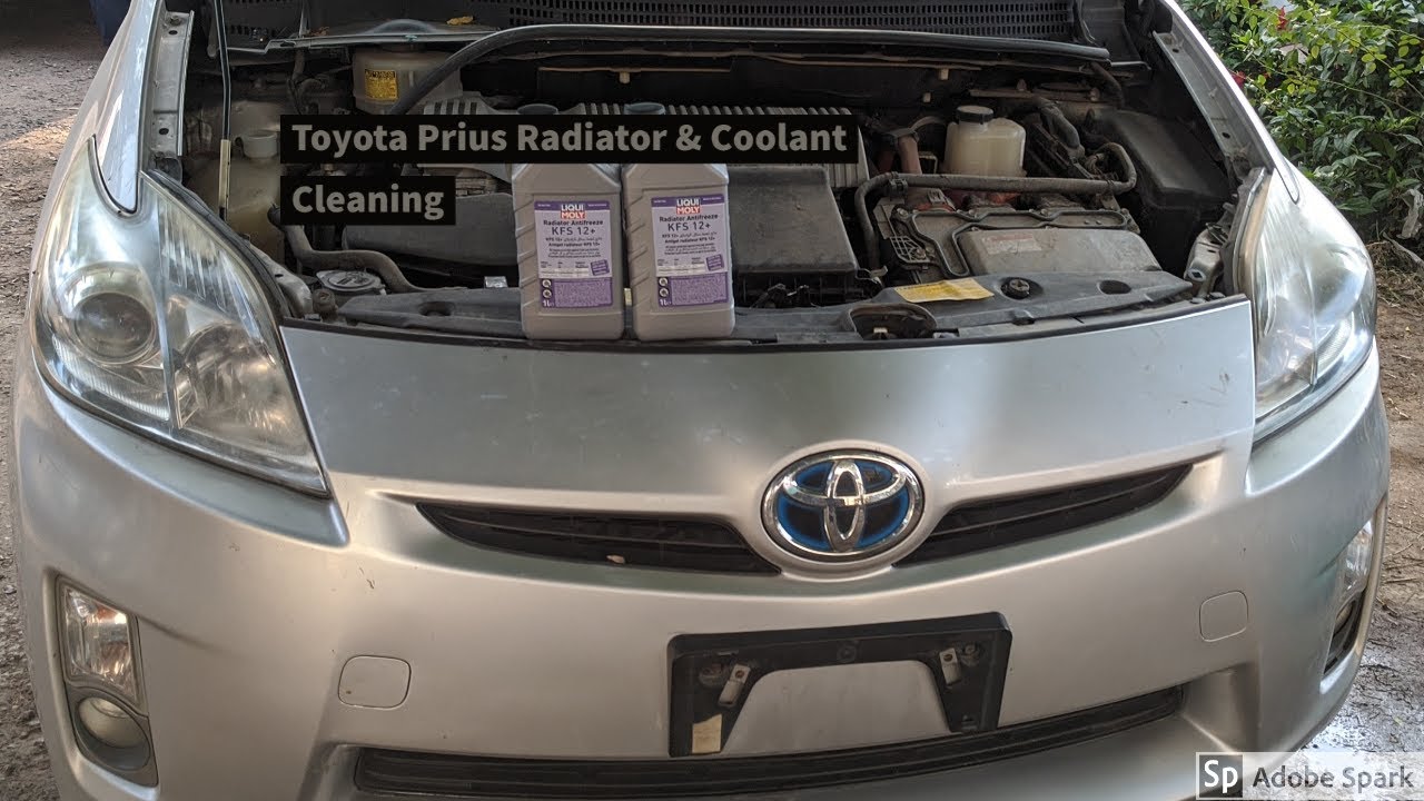 Toyota Prius Hybrid Radiator & Condenser Cleaning Process, Installed Liquimoly Coolant