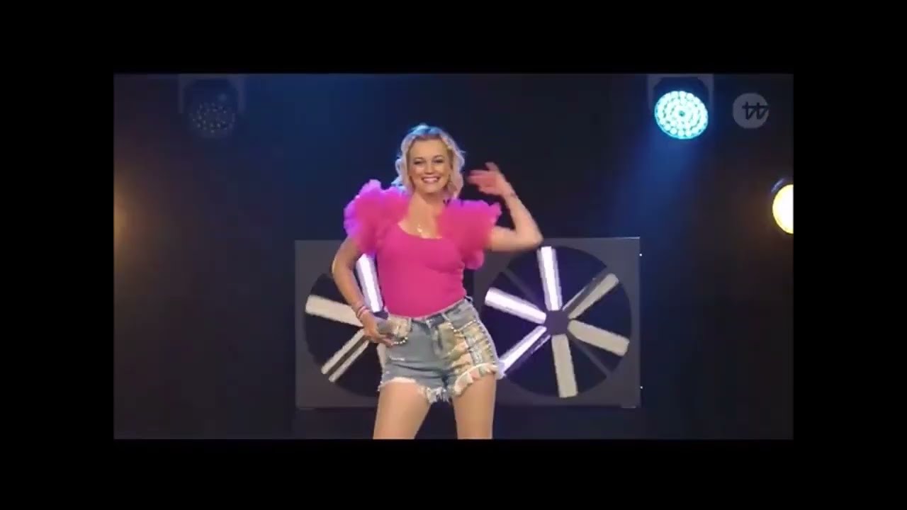 Aurélie - Ademloos (Ondertiteld)