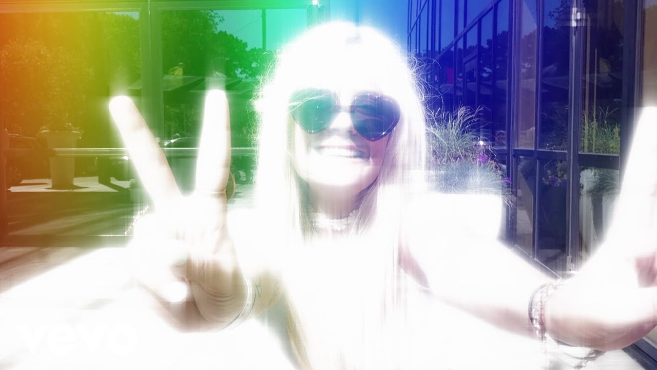 Maja Francis - Come Companion (Lyric Video)