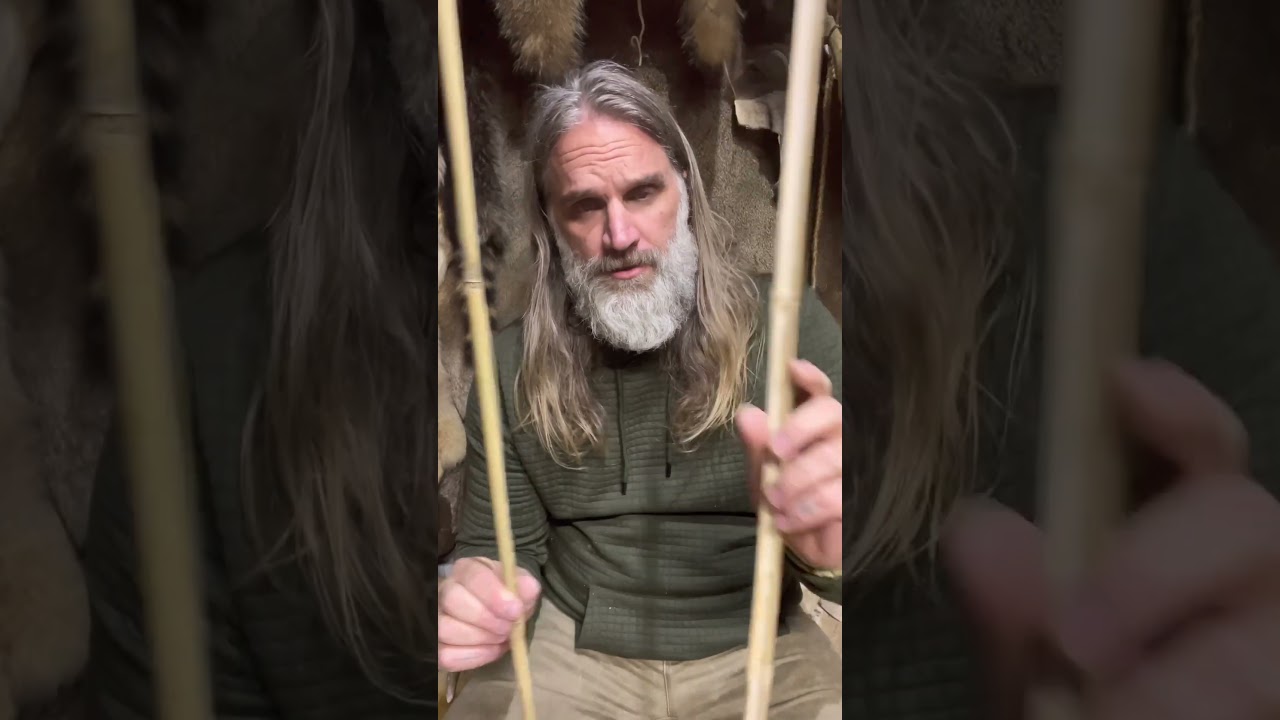 Bamboo Blowgun #survival #bushcraft #caveman #donnydust #primitivetechnology  #primitiveskills