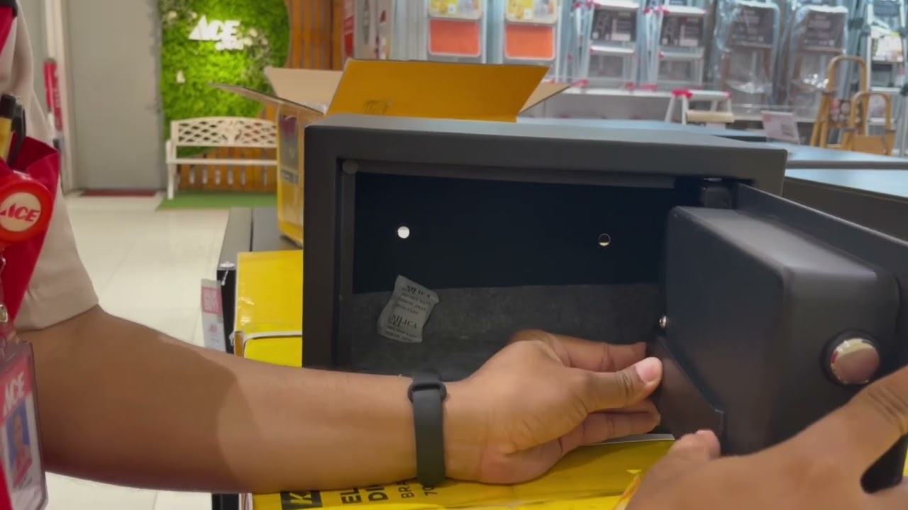 TATACARA RESET PASSWORD DAN BUKA BRANGKAS KRISBOW ACE HARDWARE.. BARANG BAGUS DAN AMAN MELINDUNGI