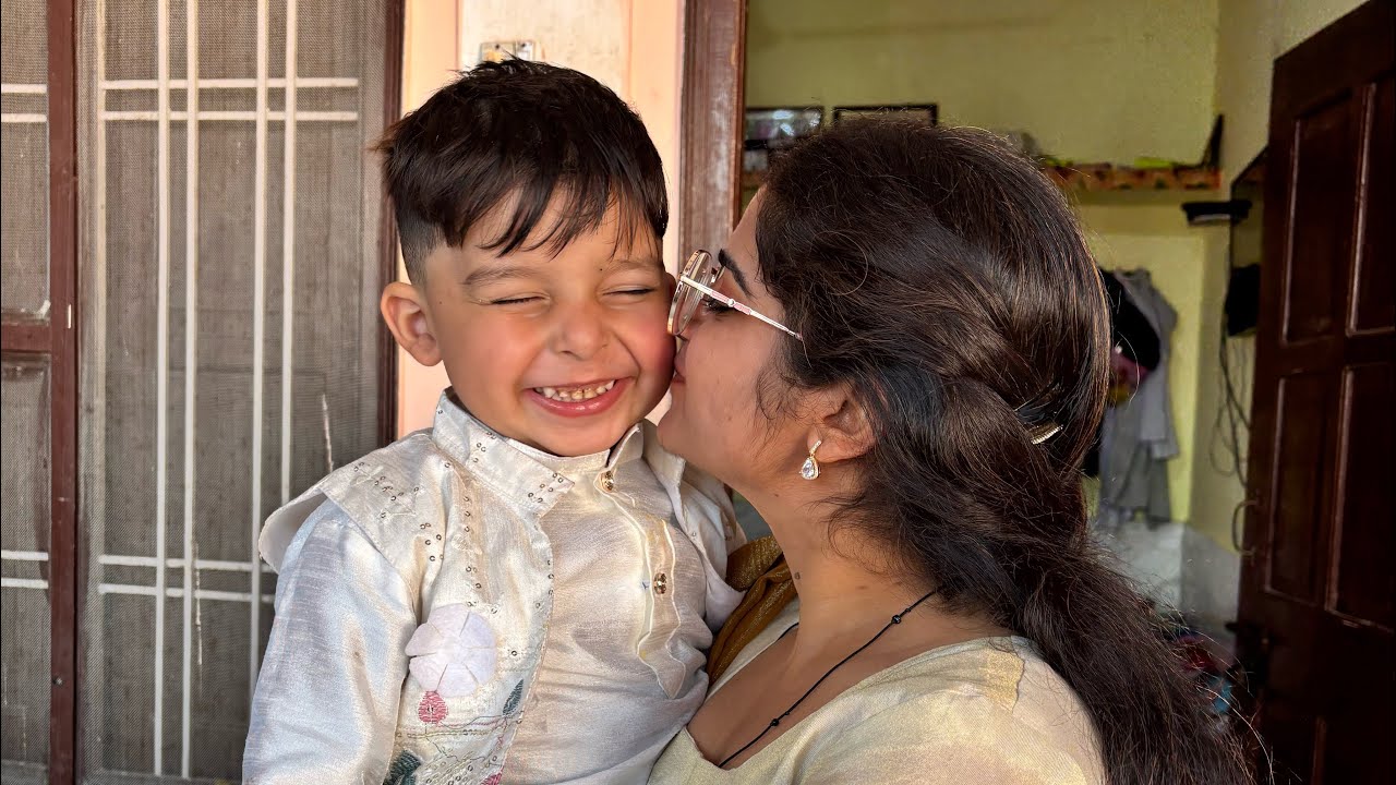 Life me first time maa or beta baraat me gye or bhut mje kiye 🥰🥰🥰