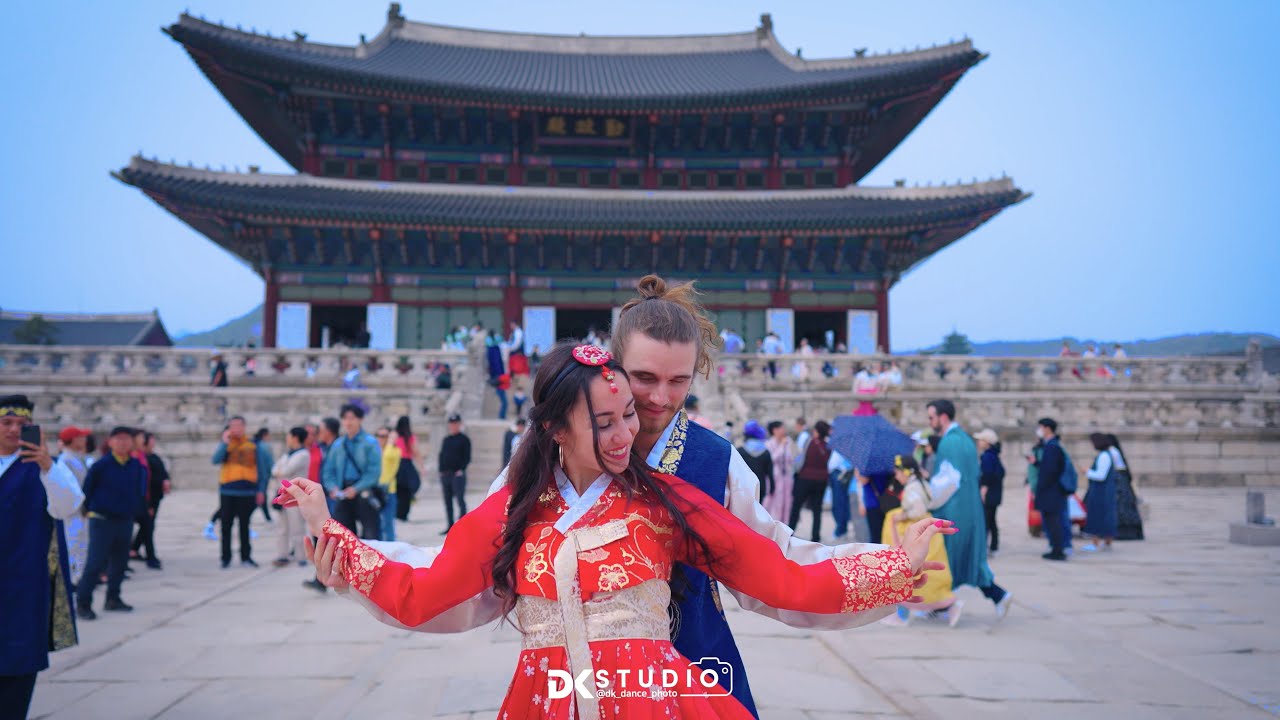 Derek  & Elena Khamsi ❤️ Bachata in South Corea  ❤️ [📍Valencia, Bachata PASION]