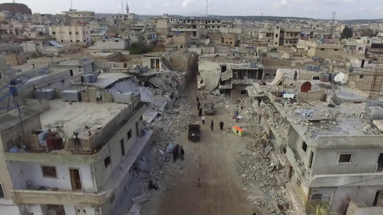 سوريا | مشاهد جوية تظهر الدمار في مدينة الأتارب بريف حلب