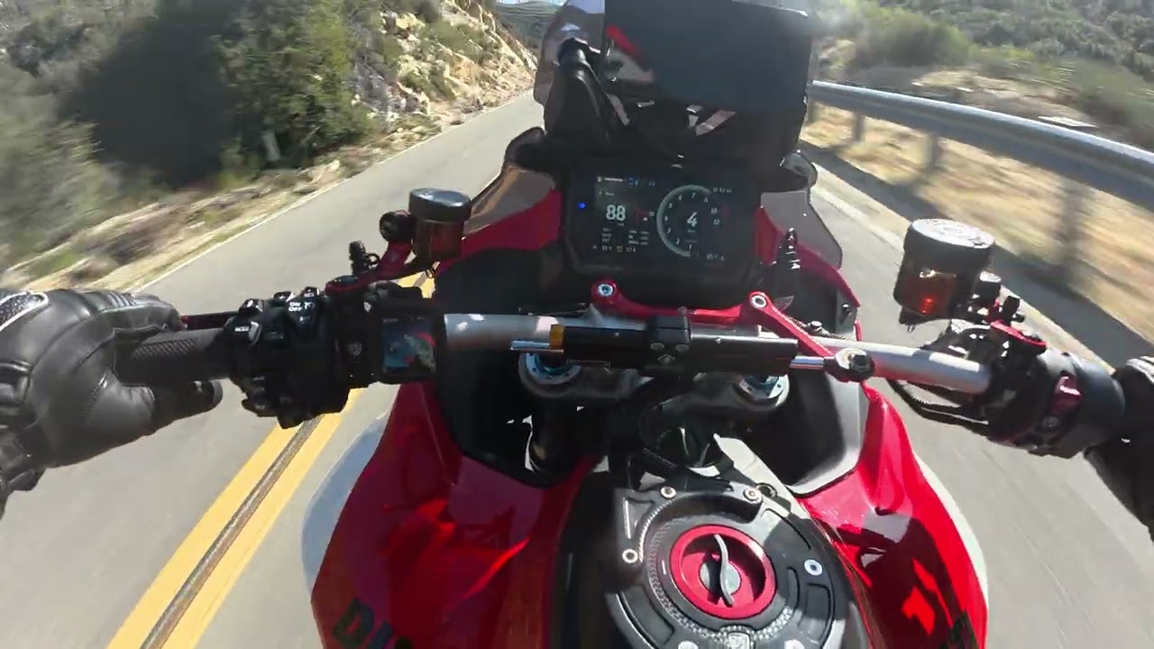 Fast motorcycle ride up upper big tujunga canyon aka 9 mile (unedited)