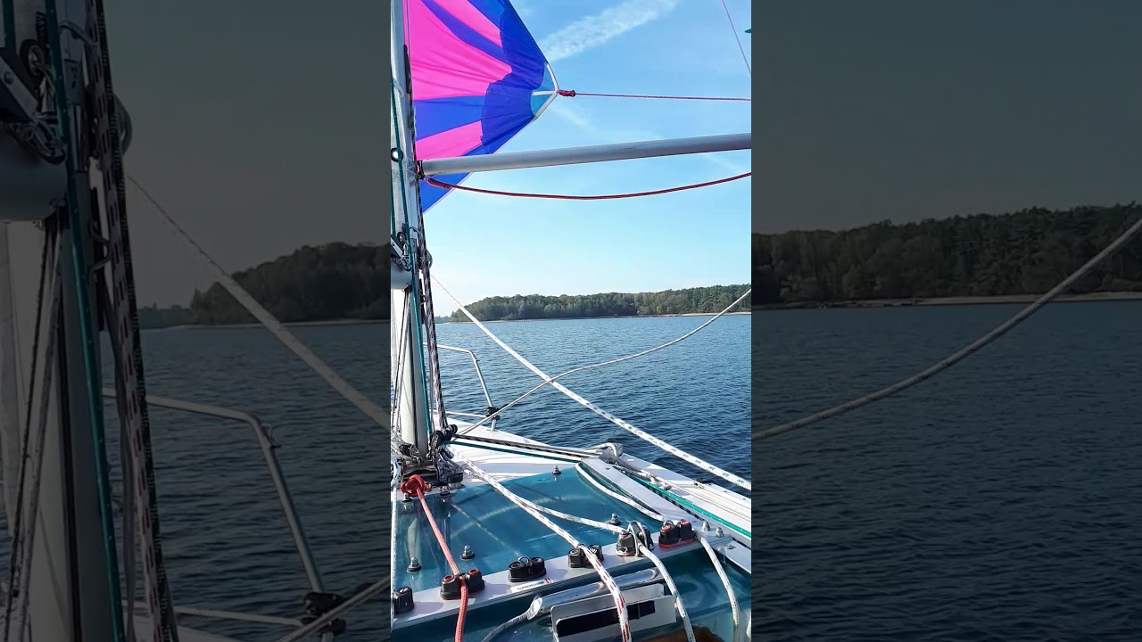 Sailart 18 mit Spinnaker, Halterner Stausee
