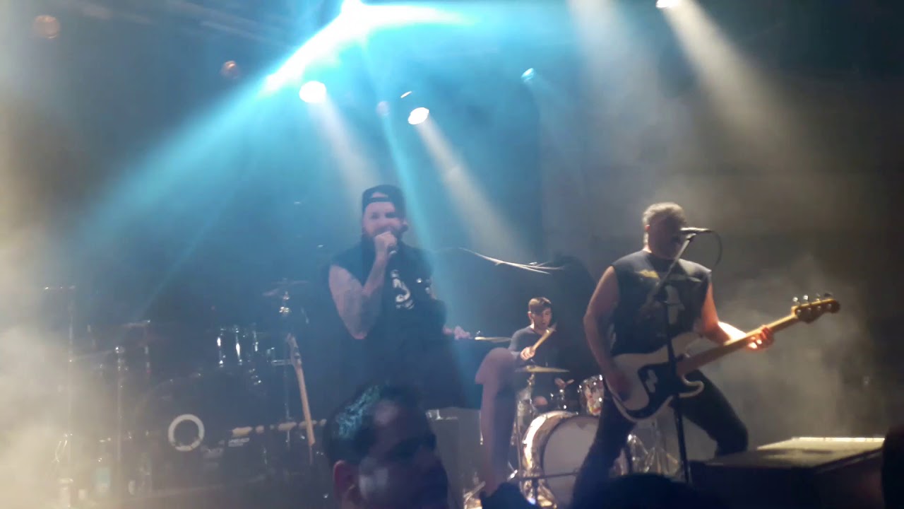 Engst - Fremdes Elend live in Düsseldorf am 01.12.2018